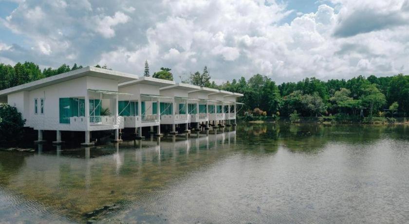 Anavilla Tangke Resort Khanom Exteriér fotografie
