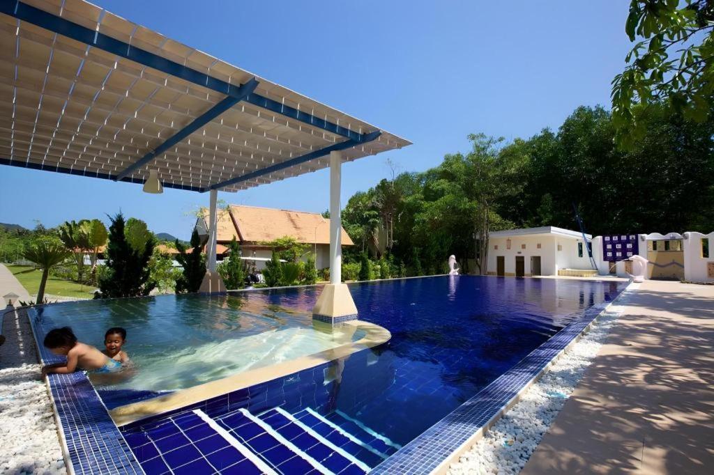 Anavilla Tangke Resort Khanom Exteriér fotografie
